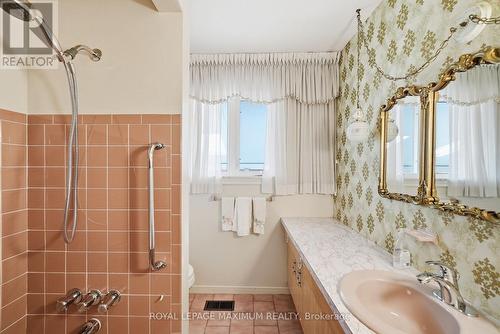 35 Norfield Crescent, Toronto, ON 