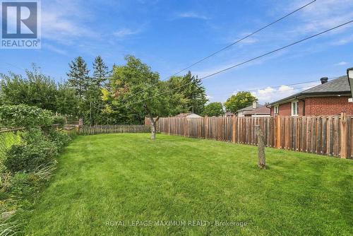 35 Norfield Crescent, Toronto, ON 