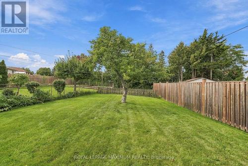 35 Norfield Crescent, Toronto, ON 