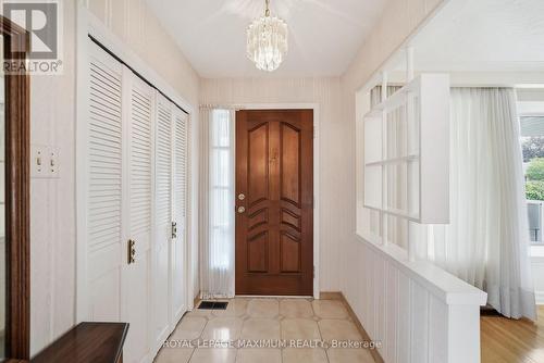 35 Norfield Crescent, Toronto, ON 