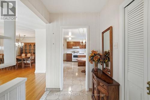 35 Norfield Crescent, Toronto, ON 