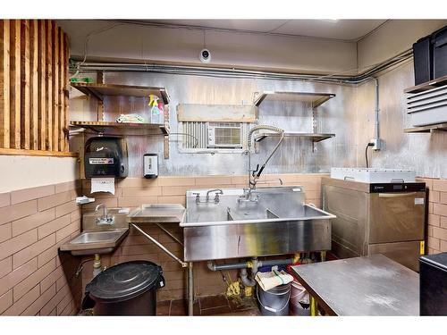 27243 Fraser Highway, Langley, BC 