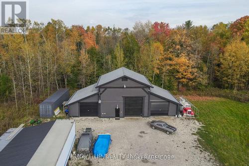 10 Greengage Road, Clearview, ON 