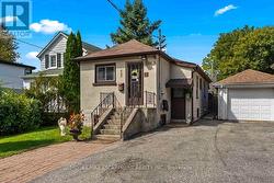 253 EAGLEWOOD BOULEVARD Mississauga, ON L5G 1V9