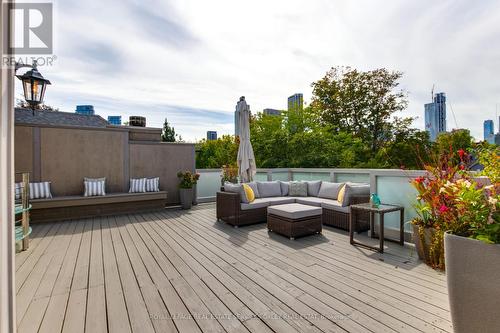 155 South Drive, Toronto, ON 