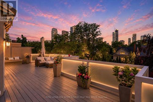 155 South Drive, Toronto, ON 