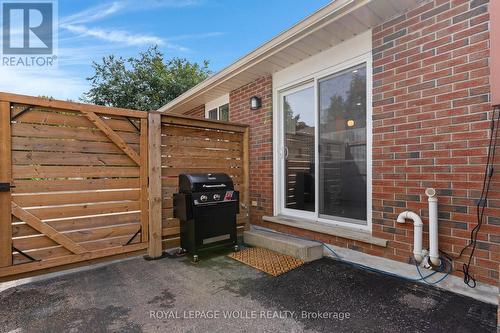 B - 477 Kingscourt Drive, Waterloo, ON 