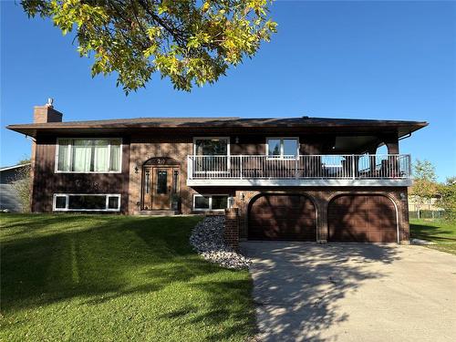 210 Wells Street, Killarney, MB 