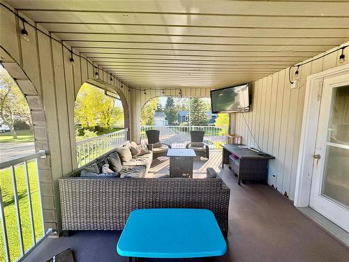210 Wells Street, Killarney, MB 