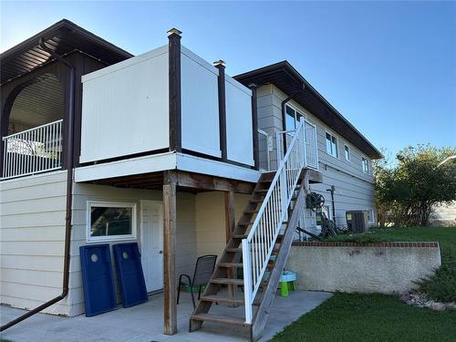 210 Wells Street, Killarney, MB 