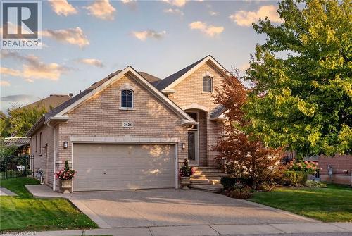 2424 Tesla Crescent, Oakville, ON 
