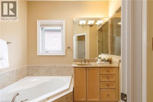 2424 Tesla Crescent, Oakville, ON 