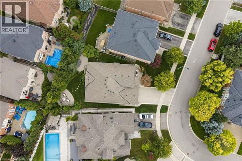 2424 Tesla Crescent, Oakville, ON 