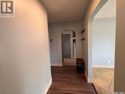 418 4Th Avenue W, Kindersley, SK 