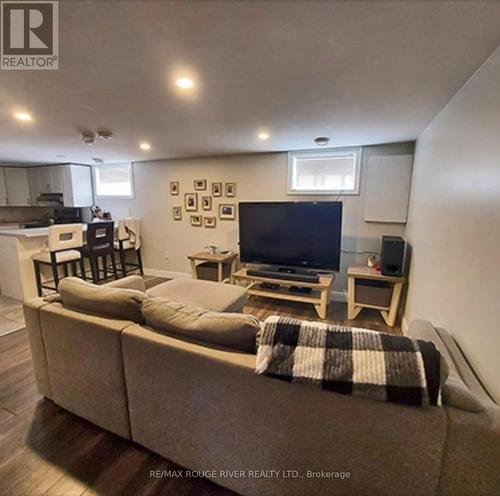 BSMT - 509 ADELAIDE AVENUE W , Oshawa (McLaughlin), Ontario L1J 2J2 4