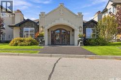 113B 415 Hunter ROAD Saskatoon, SK S7T 0J9