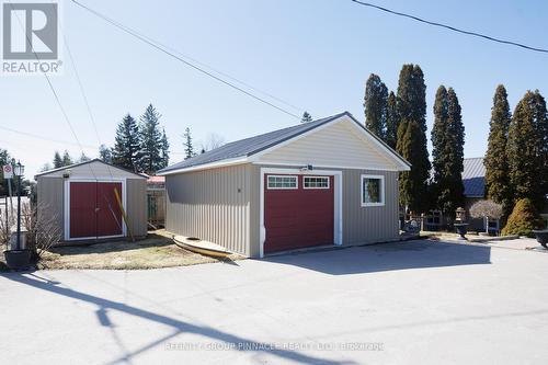 14 Oriole Road, Kawartha Lakes (Fenelon Falls), ON 