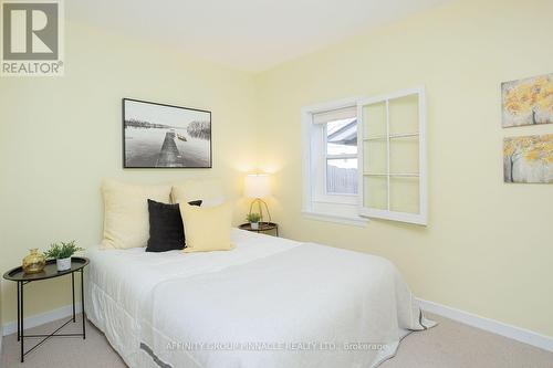 14 Oriole Road, Kawartha Lakes (Fenelon Falls), ON 