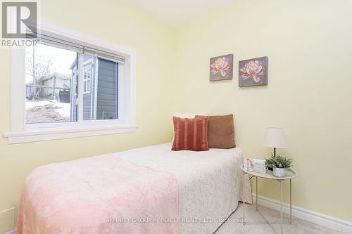 14 Oriole Road, Kawartha Lakes (Fenelon Falls), ON 