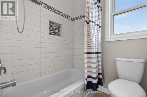 947 Prestwick Crescent, Kingston (East Gardiners Rd), ON 