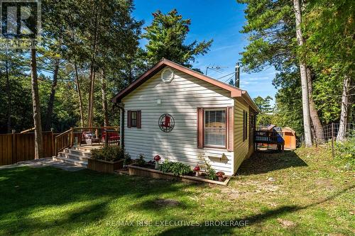 1123 Willys Lane, Frontenac (Frontenac South), ON 