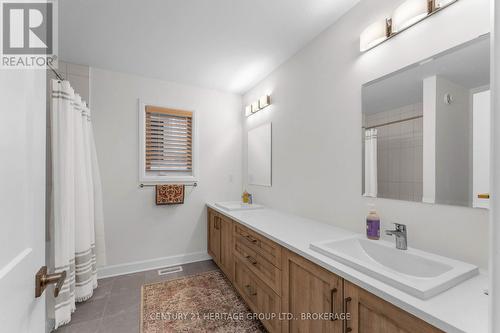 1625 Boardwalk Drive, Kingston (City Northwest), ON 
