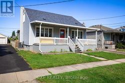 UPPER - 293 MCALPINE AVENUE S Welland (Lincoln/Crowland), ON L3B 1V1