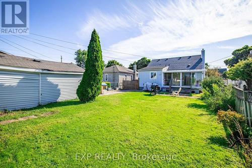 UPPER - 293 MCALPINE AVENUE S , Welland (Lincoln/Crowland), Ontario L3B 1V1 2