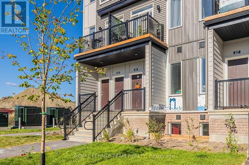805 UTOPIE PRIVATE , Ottawa, Ontario K1W 0Y3 2
