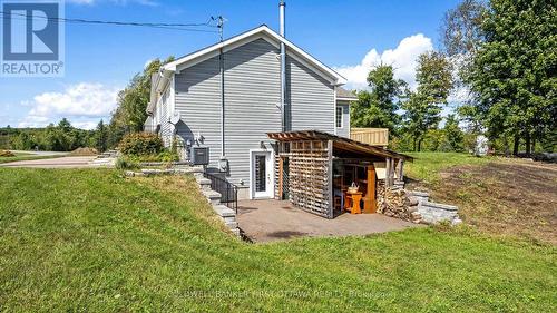 Walk-out lower level for extra convenience - 8688 Highway 511, Lanark Highlands, ON 