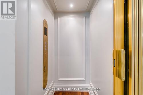 Elevator - 138 Dianne Avenue, Oakville (Mo Morrison), ON 