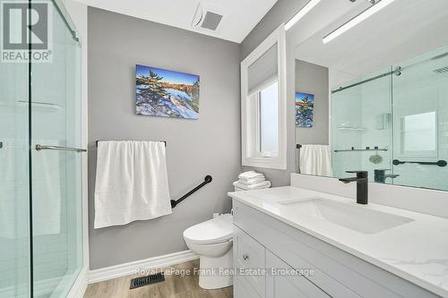 40 Niagara Trail, Clarington (Newcastle), ON 