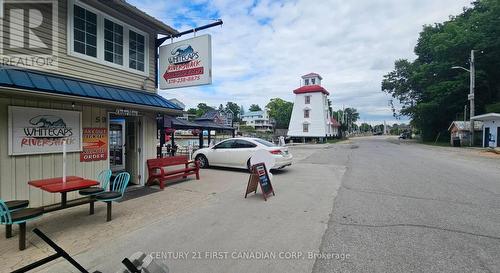 59 River Road, Lambton Shores (Grand Bend), ON 