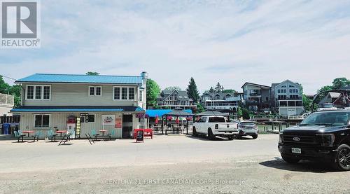 59 River Road, Lambton Shores (Grand Bend), ON 