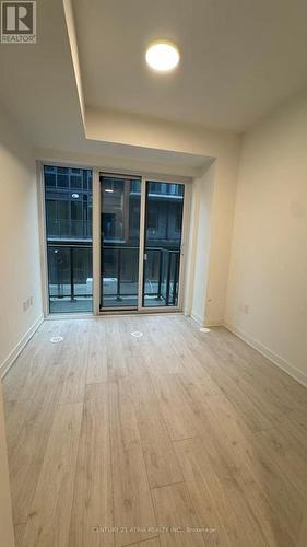 70 - 71 CURLEW DRIVE , Toronto, Ontario M3A 0B2 5