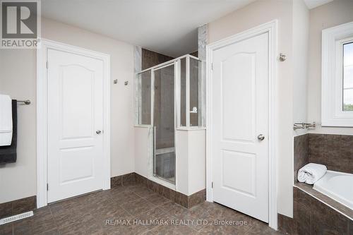 1864 Arborwood Drive, Oshawa, ON 