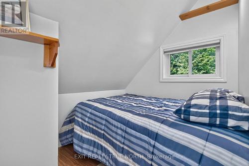 460 Concession Rd 13 E, Tiny, ON 