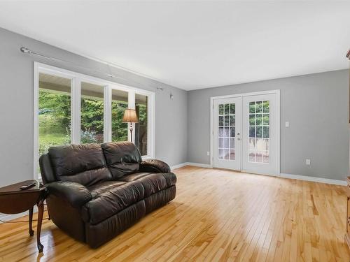 251 Howe Avenue, Fall River, NS 