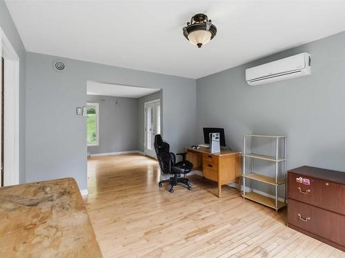 251 Howe Avenue, Fall River, NS 