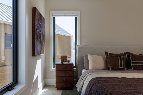 #5-1520 Louise Pl, Saanich, BC 