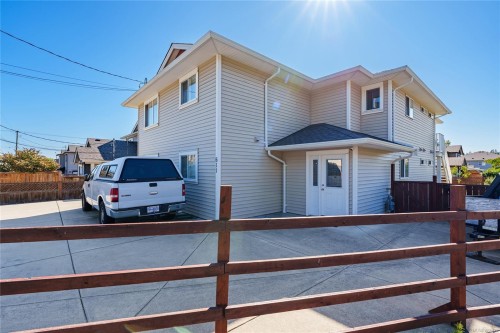 611 Sandy Crt, Nanaimo, BC 