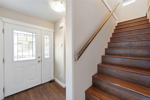 611 Sandy Crt, Nanaimo, BC 