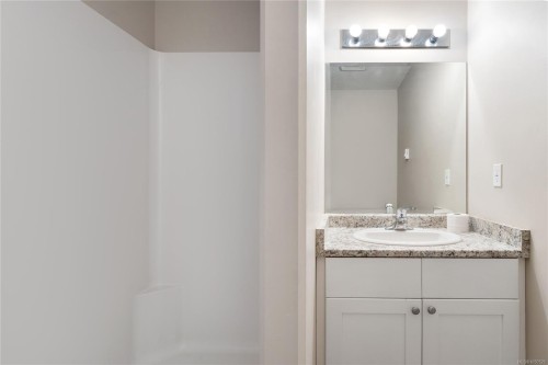 611 Sandy Crt, Nanaimo, BC 