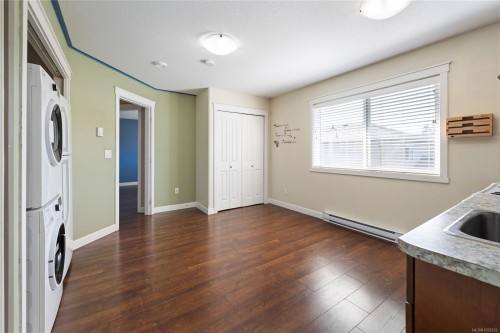 611 Sandy Crt, Nanaimo, BC 