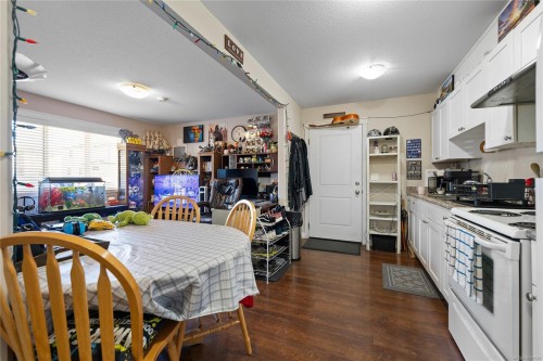 611 Sandy Crt, Nanaimo, BC 