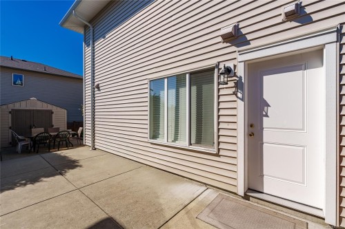611 Sandy Crt, Nanaimo, BC 