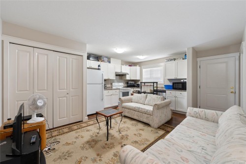 611 Sandy Crt, Nanaimo, BC 
