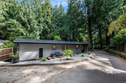 #124-2500 Florence Lake Rd Langford, BC V9B 4H2