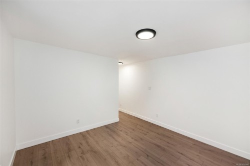 #124-2500 Florence Lake Rd, Langford, BC 