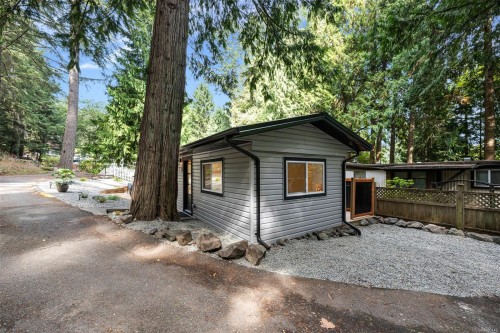 #124-2500 Florence Lake Rd, Langford, BC 